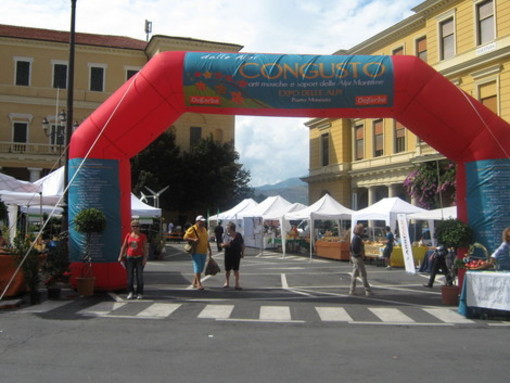 Imperia: sabato 18 e domenica 19 l'Expo delle Alpi Marittime ma è polemica per la concomitanza con "Mareterra di Liguria" Imperia: sabato 18 e domenica 19 l'Expo delle Alpi Marittime ma è polemica per la concomitanza con "Mareterra di Liguria"