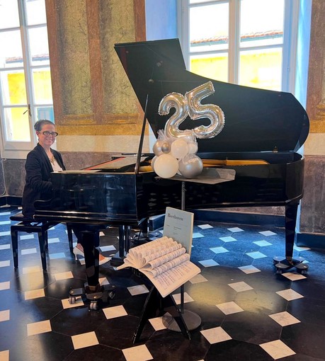 Successo e talento al concerto di pianoforte dello Studio “Sanremo Musica 2000” Successo e talento al concerto di pianoforte dello Studio “Sanremo Musica 2000”