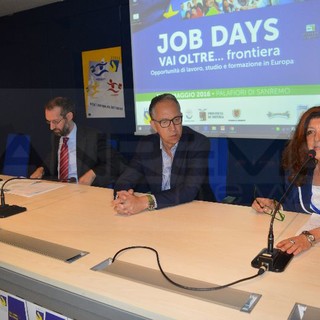 Sanremo: grande partecipazione al Job Days, due giorni dedicati al lavoro, Biancheri “Stiamo dando un segnale concreto ai giovani” (Foto e Video) Sanremo: grande partecipazione al Job Days, due giorni dedicati al lavoro, Biancheri “Stiamo dando un segnale concreto ai giovani” (Foto e Video)