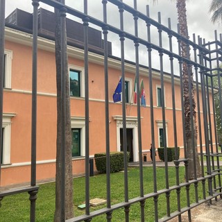 Ventimiglia: beccati con 300mila euro nelle buste della spesa, condannati due albanesi per ricettazione