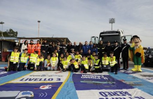 A àSanremo protagonisti gli Alleati della Sicurezza con i 'Big' della prevenzione A àSanremo protagonisti gli Alleati della Sicurezza con i 'Big' della prevenzione