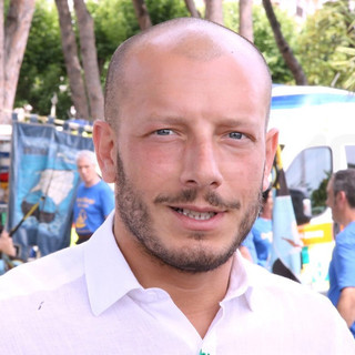 Ventimiglia: furto alla Spes, la vicinanza del consigliere Ioculano “Episodio gravissimo, non c’è rispetto nemmeno per una struttura così importante per i più fragili” Ventimiglia: furto alla Spes, la vicinanza del consigliere Ioculano “Episodio gravissimo, non c’è rispetto nemmeno per una struttura così importante per i più fragili”