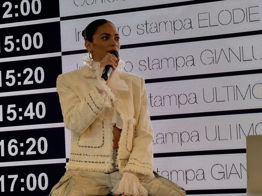 73° Festival di Sanremo, Elodie: "Nella serata cover voglio far casino e andarmene" (Video) 73° Festival di Sanremo, Elodie: "Nella serata cover voglio far casino e andarmene" (Video)