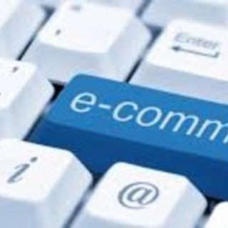 E-commerce: nel 2022 prosegue il boom degli acquisti online