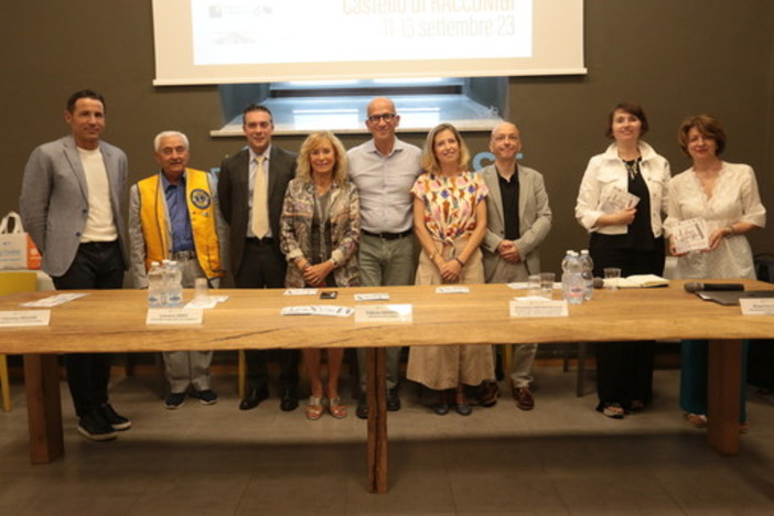 A Racconigi arriva "Libri a Castello": tre serate con tre artisti in una splendida cornice [VIDEO]