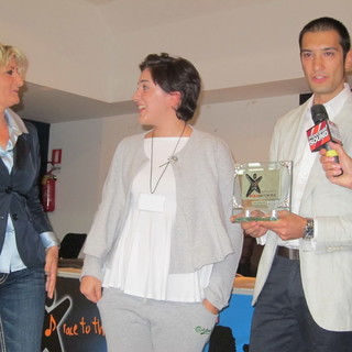 La consegna del premio