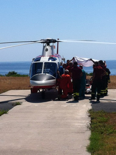 Sanremo: bimbo colto da crisi convulsiva trasportato in elicottero all'ospedale Gaslini di Genova