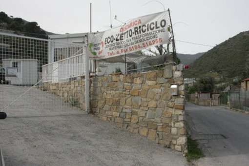 Sanremo: la Ecozetto Riciclo chiude due giorni per adeguamenti normativi Sanremo: la Ecozetto Riciclo chiude due giorni per adeguamenti normativi