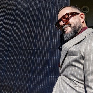 "Caro Energia", la risposta arriva dal tetto: il fotovoltaico in condominio