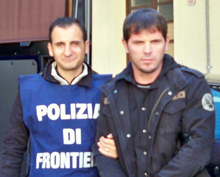 Ventimiglia: la polizia di frontiera arresta latitante albanese ricercato per omicidio