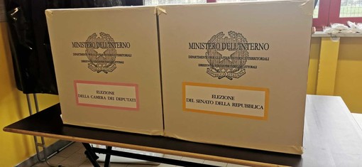 Elezioni politiche, urne aperte sino alle 23. Ecco la guida completa per votare: attenzione a non farsi invalidare la scheda