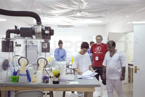 Emergency ai fuochi di Dolceacqua: l'associazione sarà presente con i suoi volontari di fronte al Cinema Cristallo Emergency ai fuochi di Dolceacqua: l'associazione sarà presente con i suoi volontari di fronte al Cinema Cristallo