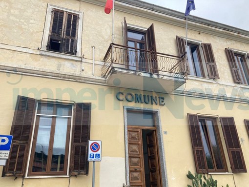 San Bartolomeo al Mare: causa scioperi venerdì niente scuolabus e mensa scolastica non garantita San Bartolomeo al Mare: causa scioperi venerdì niente scuolabus e mensa scolastica non garantita