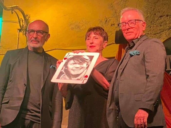 Omaggio a Fabrizio De Andre', lo spettacolo del Teatro dell’Albero sbarca a Ospedaletti e a Costarainera Omaggio a Fabrizio De Andre', lo spettacolo del Teatro dell’Albero sbarca a Ospedaletti e a Costarainera