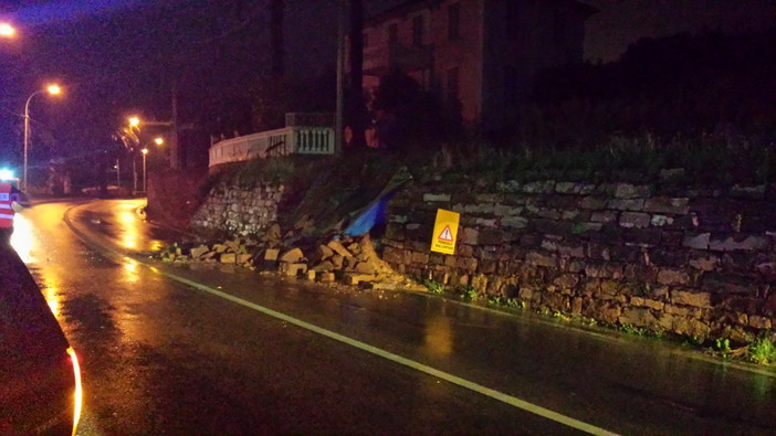 Santo Stefano al Mare: causa frana sull'Aurelia, traffico deviato sul lungomare