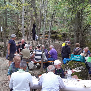 Rezzo: a Lavina, giornata conviviale di raccolta fondi per restauro della Chiesetta dedicata a San Bernardo Rezzo: a Lavina, giornata conviviale di raccolta fondi per restauro della Chiesetta dedicata a San Bernardo