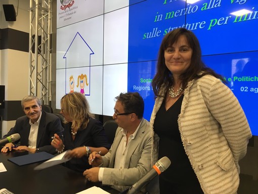 La firma del protocollo La firma del protocollo