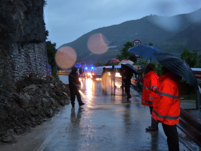 Emergenza frane: arrivano dalla Regione 500mila euro che erano destinati alla pulizia dei torrenti