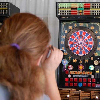 Diano Marina: nel weekend al Bowling appuntamento con le finali interprovinciali di freccette