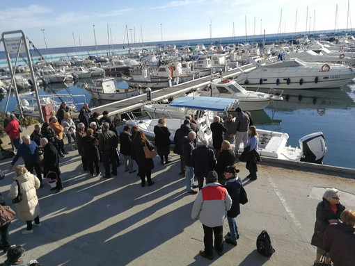Diano Marina: l'ultimo saluto dei socialisti imperiesi alla partigiana Mina Garibaldi Diano Marina: l'ultimo saluto dei socialisti imperiesi alla partigiana Mina Garibaldi