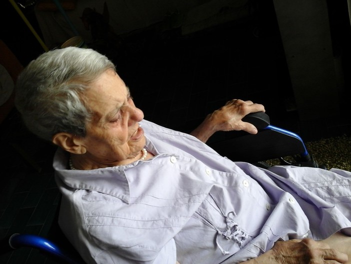 Taggia: residenza negata ad anziana per mancanza di regolare contratto d'affitto. La protesta del genero