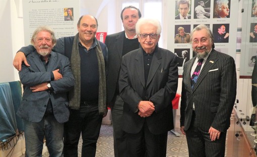 Bruno Gambarotta ha aperto la rassegna "Libri &amp; Canzonette"