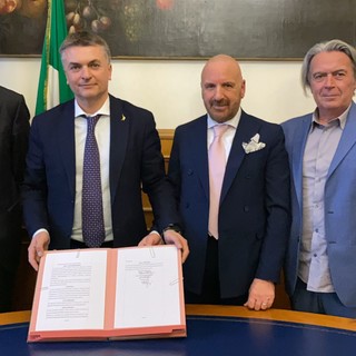 Colle Tenda, Rixi: "Firma al Mit su convenzione da 1,8 milioni" Colle Tenda, Rixi: "Firma al Mit su convenzione da 1,8 milioni"