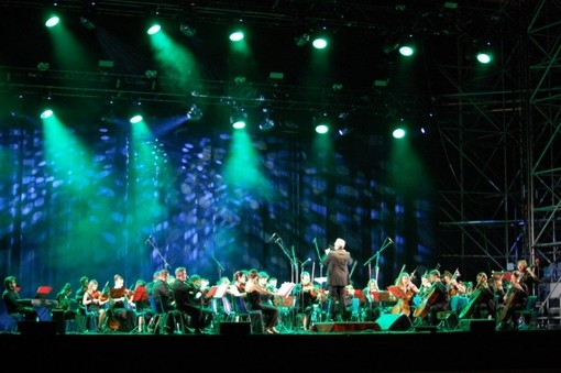 Sanremo: lunedì prossimo, ‘Ma Bin Concert’ dell’Orchestra Ma Berliner diretta dal Maestro Riccardo Cirri Sanremo: lunedì prossimo, ‘Ma Bin Concert’ dell’Orchestra Ma Berliner diretta dal Maestro Riccardo Cirri