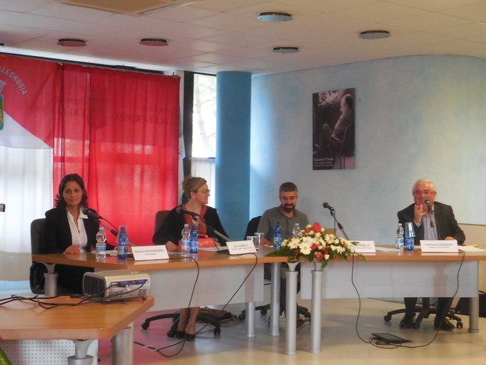 Vallecrosia: partecipazione molto sentita per “Fondi Europei? Si, grazie!” convegno organizzato dall’Amministrazione