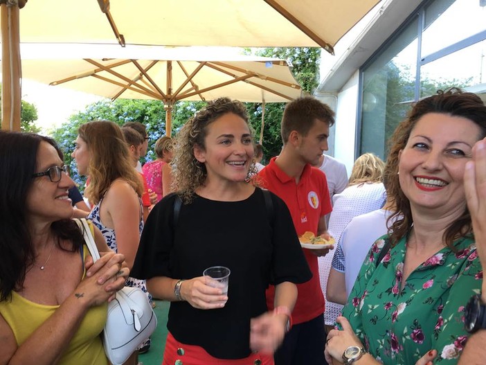 Per la Festa sociale della Rari Nantes Imperia, il brindisi giallorosso e le parole della Presidente Leone Per la Festa sociale della Rari Nantes Imperia, il brindisi giallorosso e le parole della Presidente Leone
