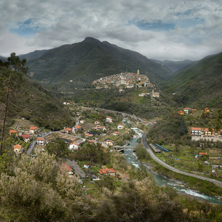 Due asini per la raccolta della differenziata a Montalto: l'idea del Sindaco Lantrua Due asini per la raccolta della differenziata a Montalto: l'idea del Sindaco Lantrua