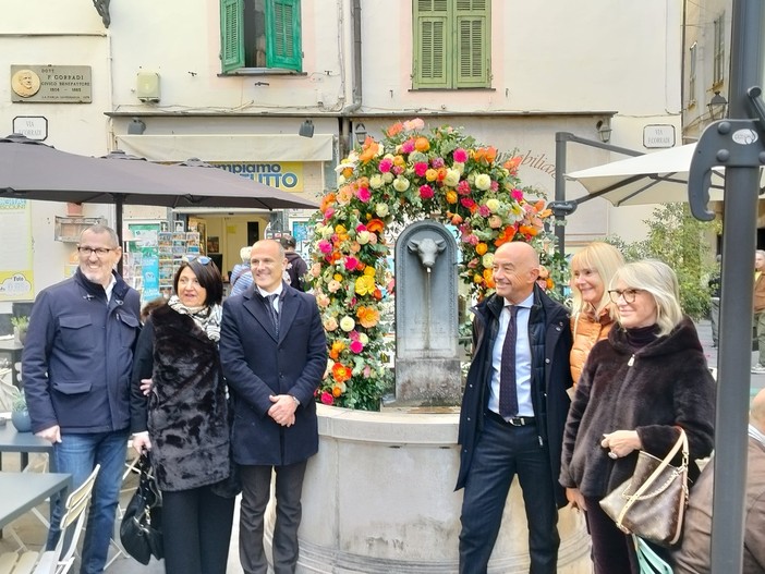 Sanremo celebra l’arte floreale: al Festival dei Fiori protagonisti artigianalità e territorio ligure Sanremo celebra l’arte floreale: al Festival dei Fiori protagonisti artigianalità e territorio ligure