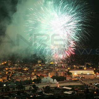 Taggia: sabato torna ‘Sulle Orme di San Benedetto’, fuochi sul Ponte Antico, teatro a cura dei Rioni, musica e tanto divertimento Taggia: sabato torna ‘Sulle Orme di San Benedetto’, fuochi sul Ponte Antico, teatro a cura dei Rioni, musica e tanto divertimento
