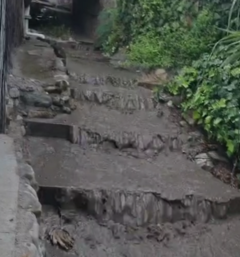 Ventimiglia, Scullino: "Fognatura danneggiata alla spiaggia del Darsenun a Grimaldi, serve intervento urgente" (Video)