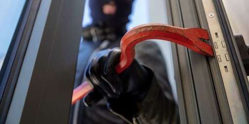 Chi paga in caso di furto? Il proprietario o l'affittuario?