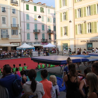 La Festa dello Sport in piazza Borea D'Olmo La Festa dello Sport in piazza Borea D'Olmo