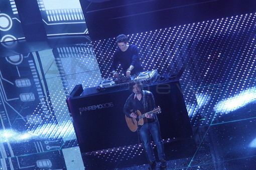 #Sanremo2016: le più belle foto della quarta serata del Festival della canzone firmate Duilio Rizzo #Sanremo2016: le più belle foto della quarta serata del Festival della canzone firmate Duilio Rizzo