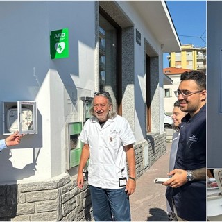 Vallecrosia, la farmacia Goso installa un Dae: nuovo defibrillatore per la comunità (Foto) Vallecrosia, la farmacia Goso installa un Dae: nuovo defibrillatore per la comunità (Foto)