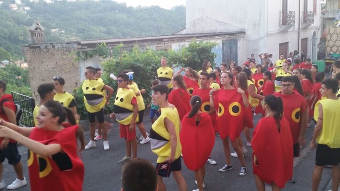 Il carnevale estivo dura fino a settembre: tra feste e manifestazioni a tema, da Festidea di Sanremo un vasto assortimento di maschere e costumi