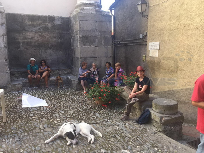 Triora: si avvia alla conclusione la 2a edizione del 'Festival del Libro e degli scrittori liguri' (foto e video)