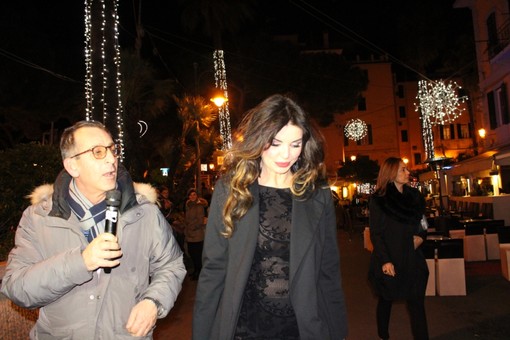 I vip in piazza Bresca: Parietti, Giletti, Vessicchio e De Andrè hanno scelto La Pignese I vip in piazza Bresca: Parietti, Giletti, Vessicchio e De Andrè hanno scelto La Pignese