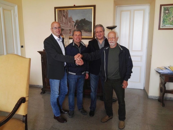 Sanremo: questa mattina, firmato l’atto costitutivo del ‘Consorzio Forestale Monte Bignone’ Sanremo: questa mattina, firmato l’atto costitutivo del ‘Consorzio Forestale Monte Bignone’