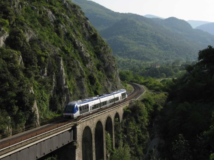 Linea Cuneo-Ventimiglia: SNCF impone un rallentamento a 10km/h nel tratto della galleria Paganini tra Fontan e San Dalmas