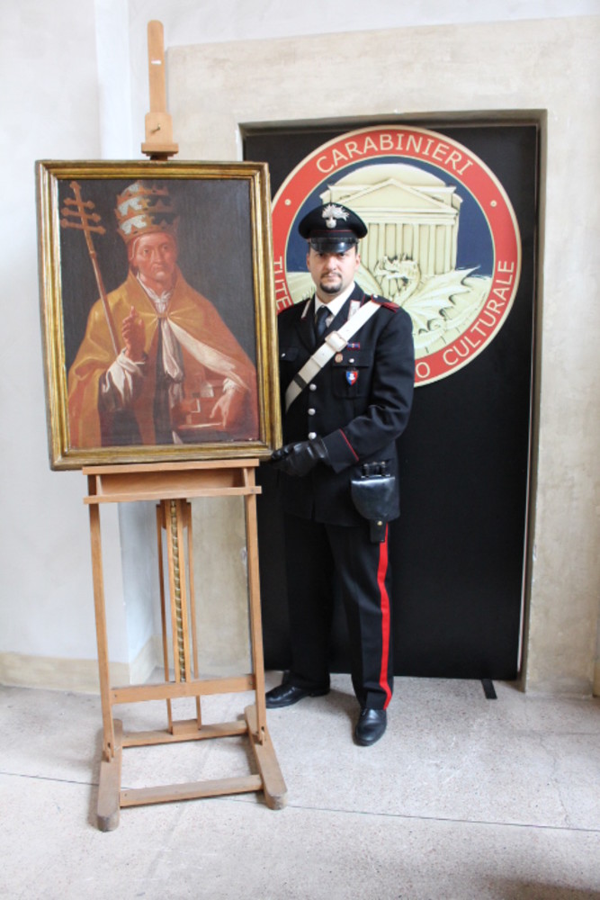 Furti d'arte ecclesiastica. Indagato il parroco di Borghetto d'Arroscia insieme al suo collaboratore