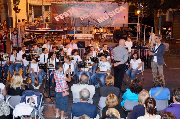 Taggia: grande successo sabato sera per la quarta edizione della 'Festa della Musica'