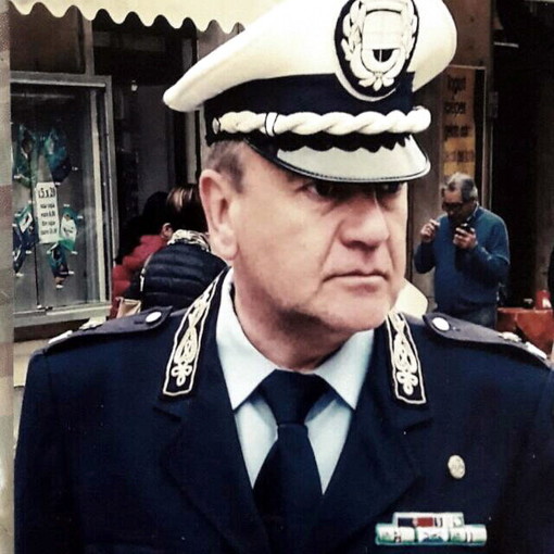 Il comandante della polizia locale di Diano Marina Franco Mistretta Il comandante della polizia locale di Diano Marina Franco Mistretta