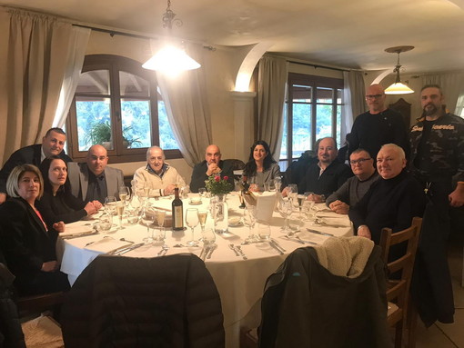 All’agriturismo U Cian di Isolabona, pranzo sociale di fine anno della Croce Verde Intemelia (foto)