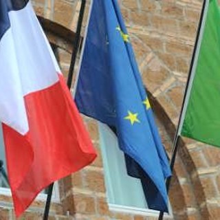 Ventimiglia: una lapide commemorativa italofrancese a Sospel in onore dei martiri di Albarea Ventimiglia: una lapide commemorativa italofrancese a Sospel in onore dei martiri di Albarea