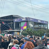 Sanremo, boom di presenze per il Festival: fino a 187mila persone al giorno e la città si affida ai Big Data Sanremo, boom di presenze per il Festival: fino a 187mila persone al giorno e la città si affida ai Big Data