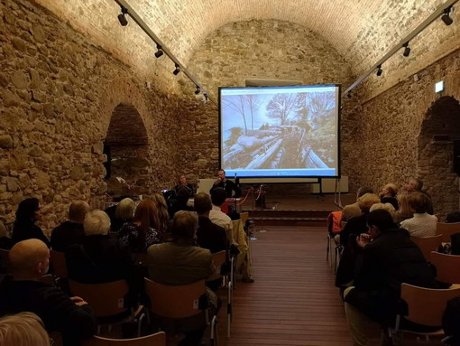 Sanremo: grande affluenza al Forte di S.Tecla per la conferenza di Federico Goglio ospite della manifestazione 100 dalla Vittoria Sanremo: grande affluenza al Forte di S.Tecla per la conferenza di Federico Goglio ospite della manifestazione 100 dalla Vittoria